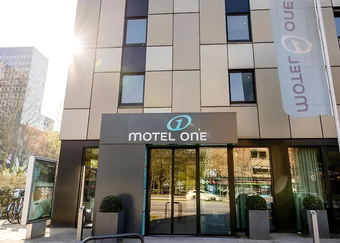 One Hamburg-alster Hotel 3*